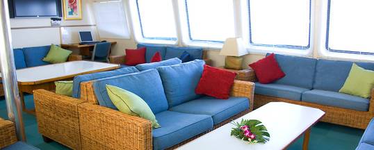 Lounge<br>© Mike Ball Expeditions