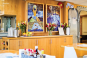 Saloon<br>© Nautilus Explorer
