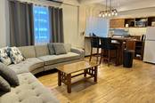Executive Suite<br>© Palau Central