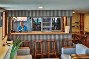 Bar<br>© Nautilus Two