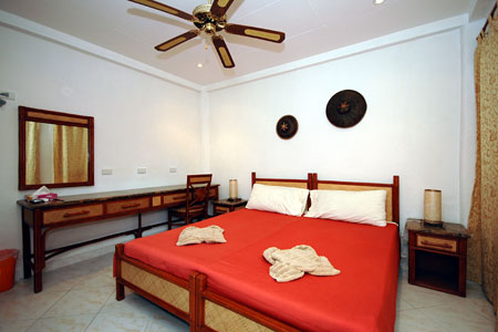 Alona Vida Beach Resort