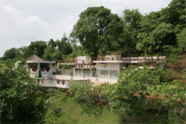 Cliffside Hotel