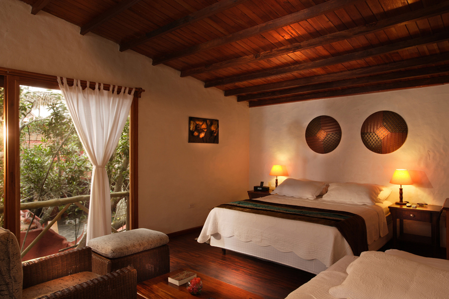 Red Mangrove Aventura Lodge