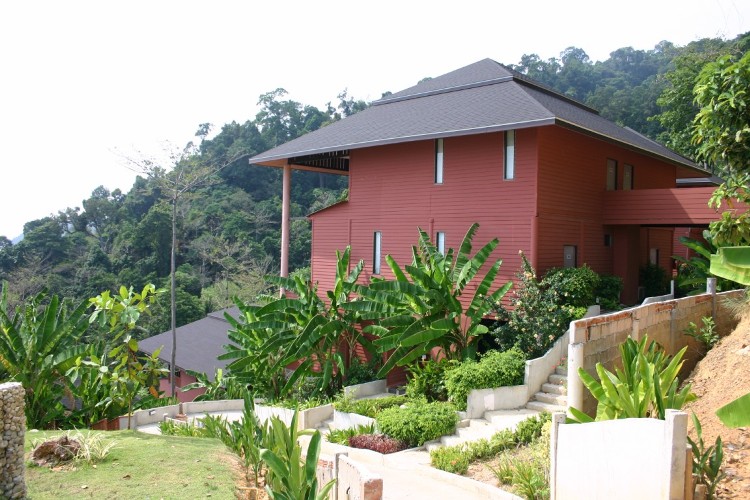 Chateau Hill Resort