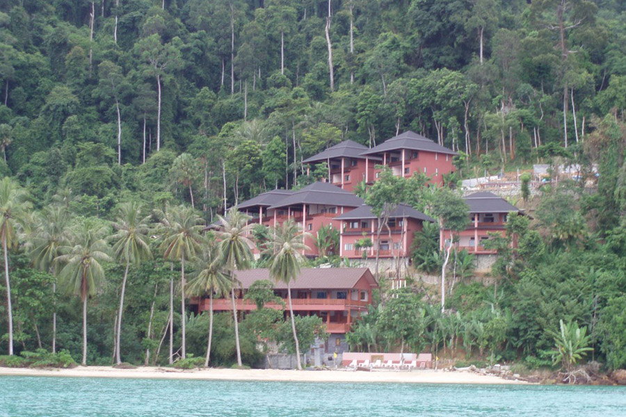 Chateau Hill Resort