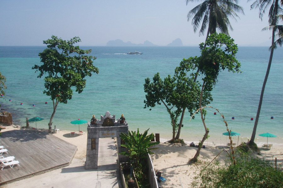 Chateau Hill Resort