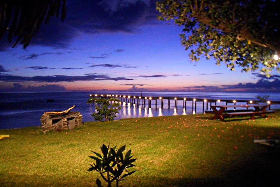 Linareva Moorea Beach Resort