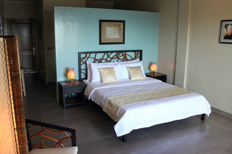 Linaw Beach Resort