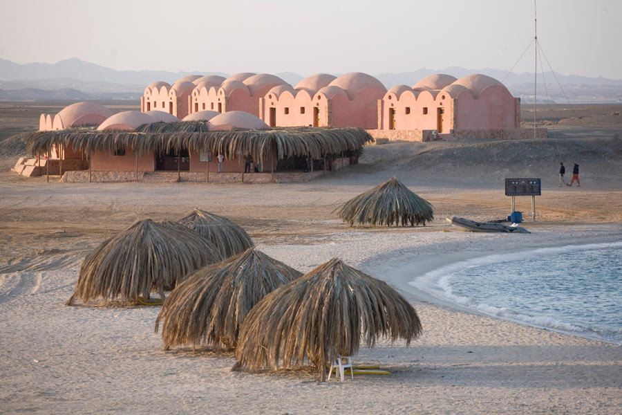 Marsa Nakari Village