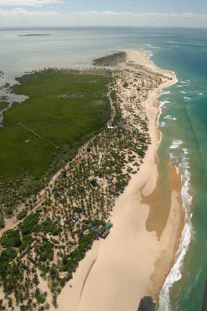 Barra Lodge Beach Resort