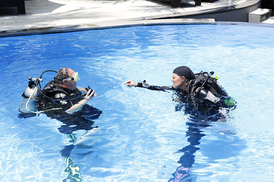 Karang Divers