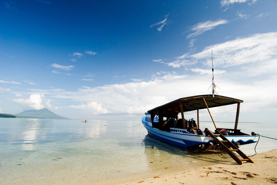 Siladen Dive Center