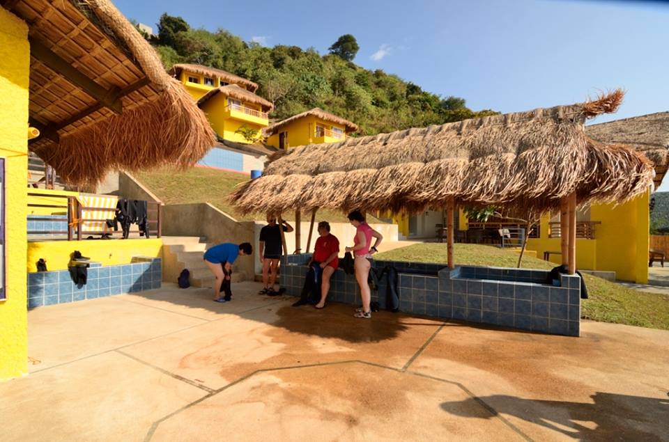 Buceo Anilao Dive Center
