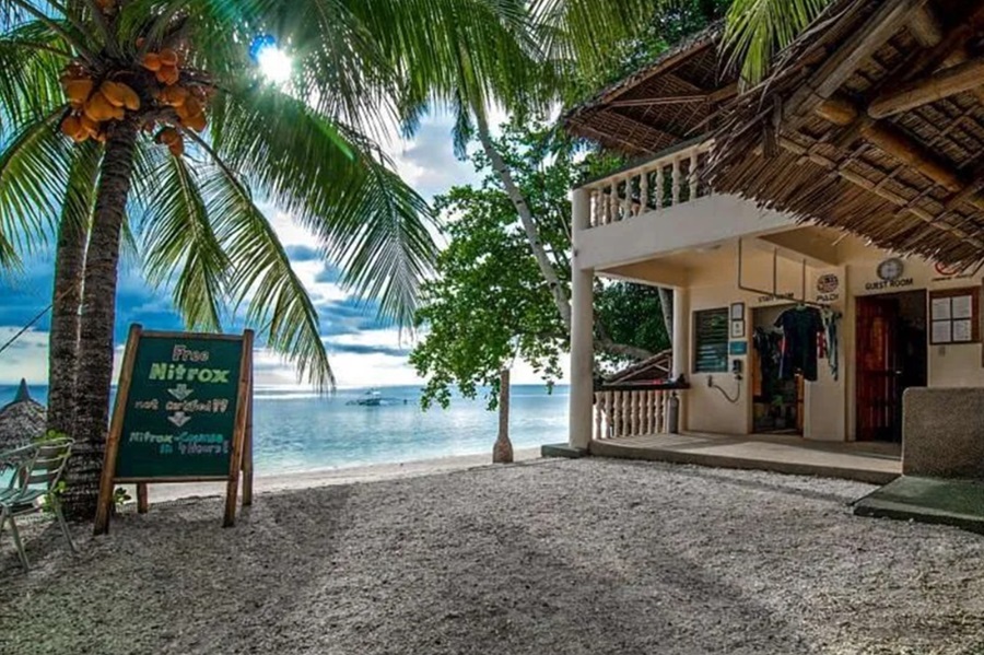 Easy Diving Sipalay