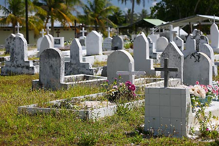 Friedhof in Avatoru