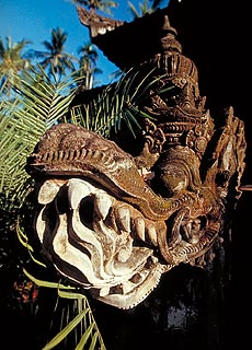 Steinfigur