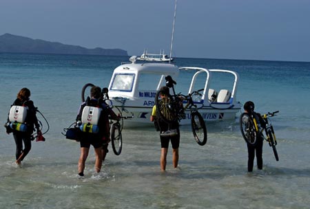 Tauchboot Calypso Dive Center