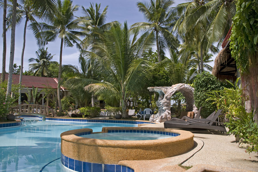 Polaris Beach Resort
