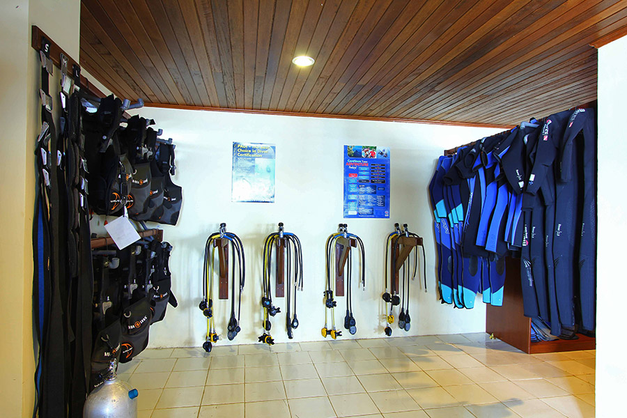 Bastianos Divers Bunaken