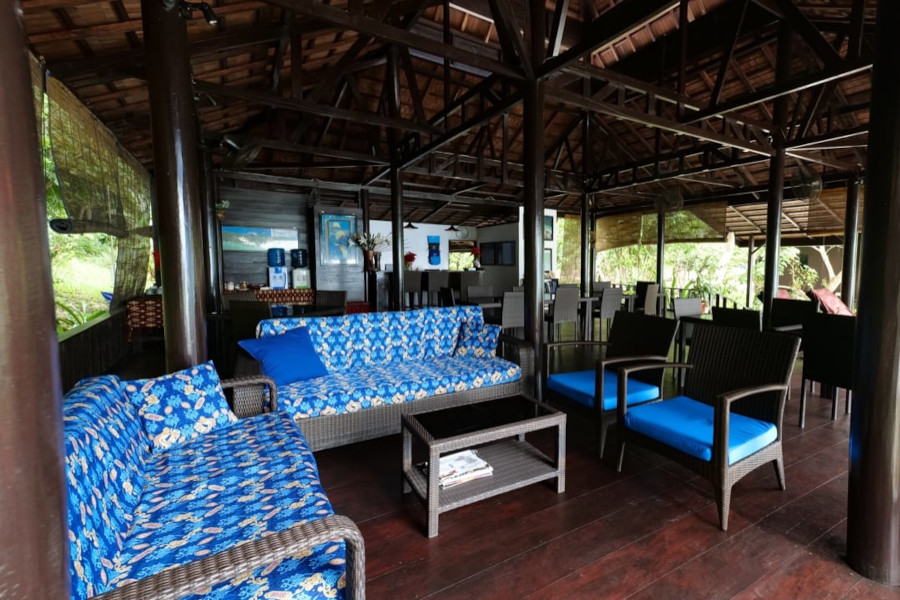 Triton Bay Dive Resort